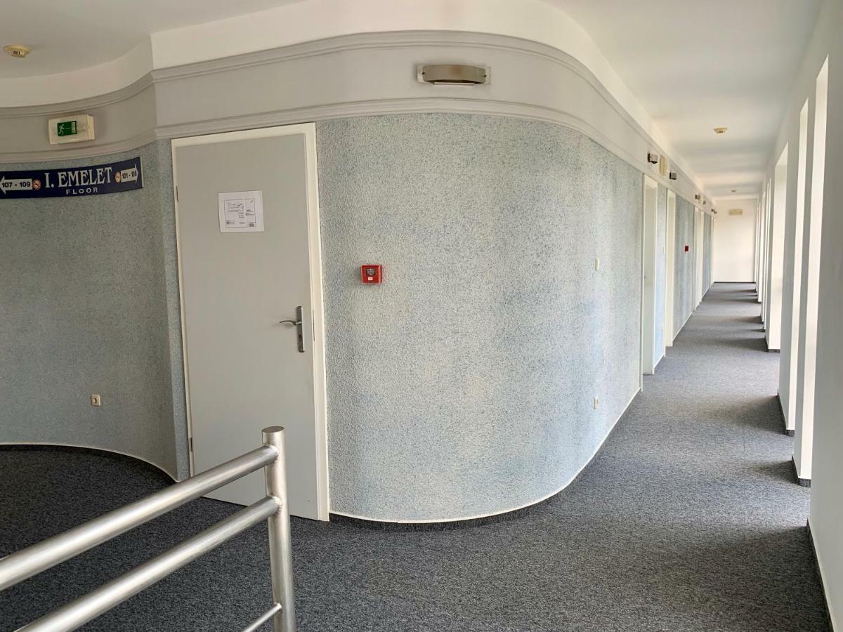 Hotel Well Harkany